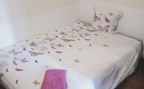 Chambre à petit budget pour personne simple
